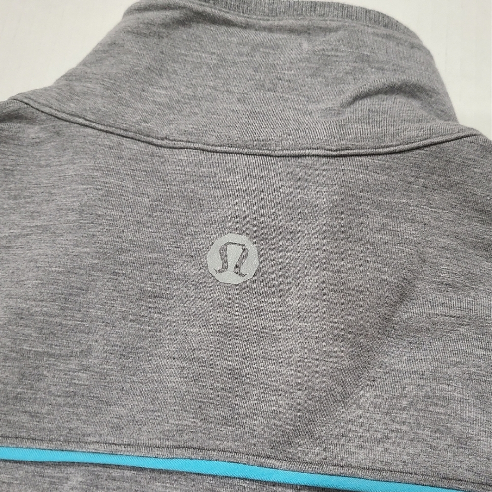 Lululemon Gray Track Jacket Full Zip Gray/Blue Stripe Accent S-M - Picture 11 of 16